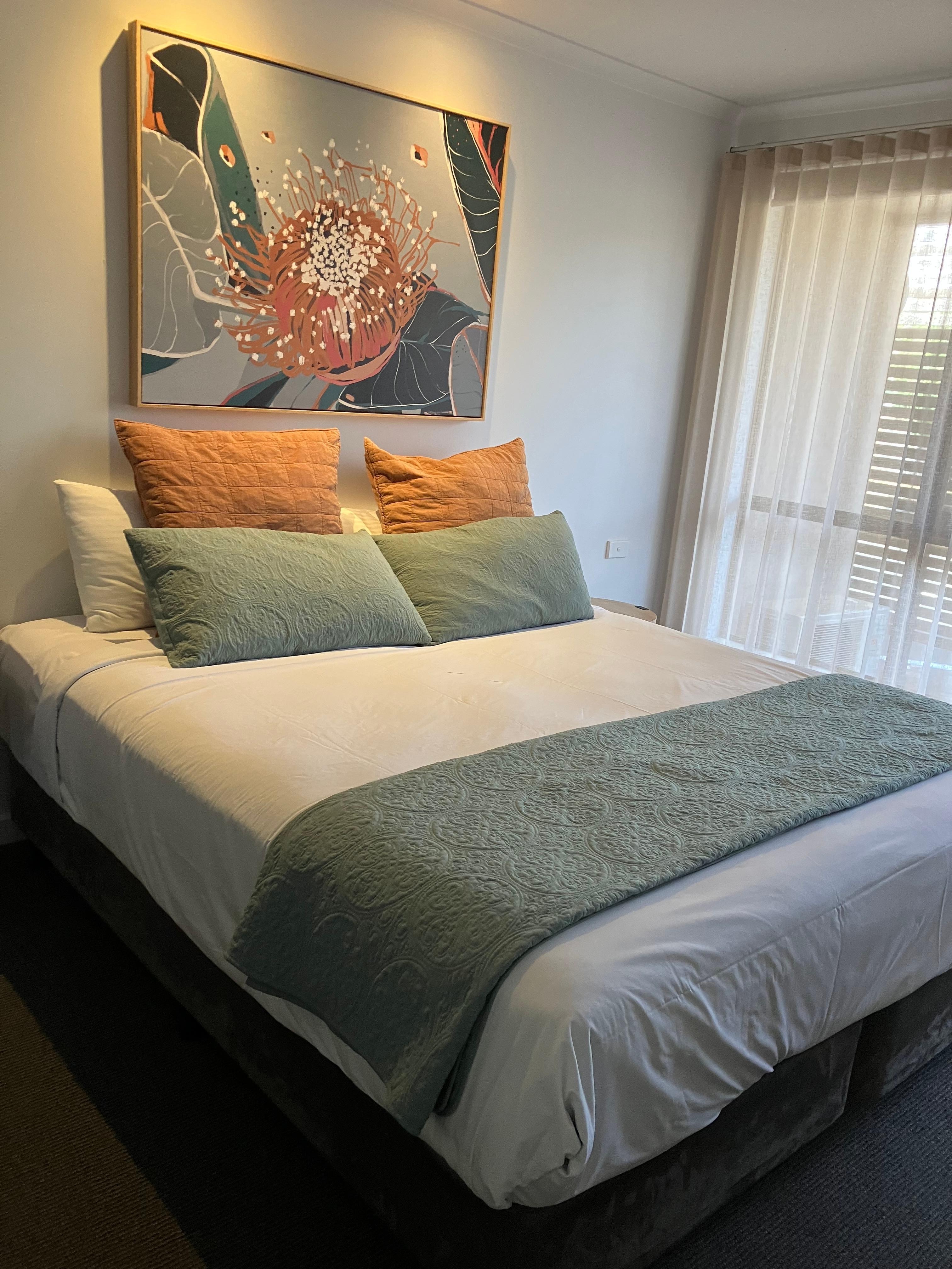  Very comfortable bed.