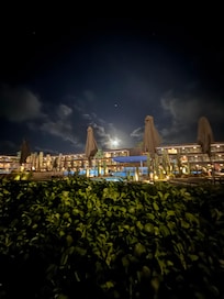 Beautiful grounds to walk at night.