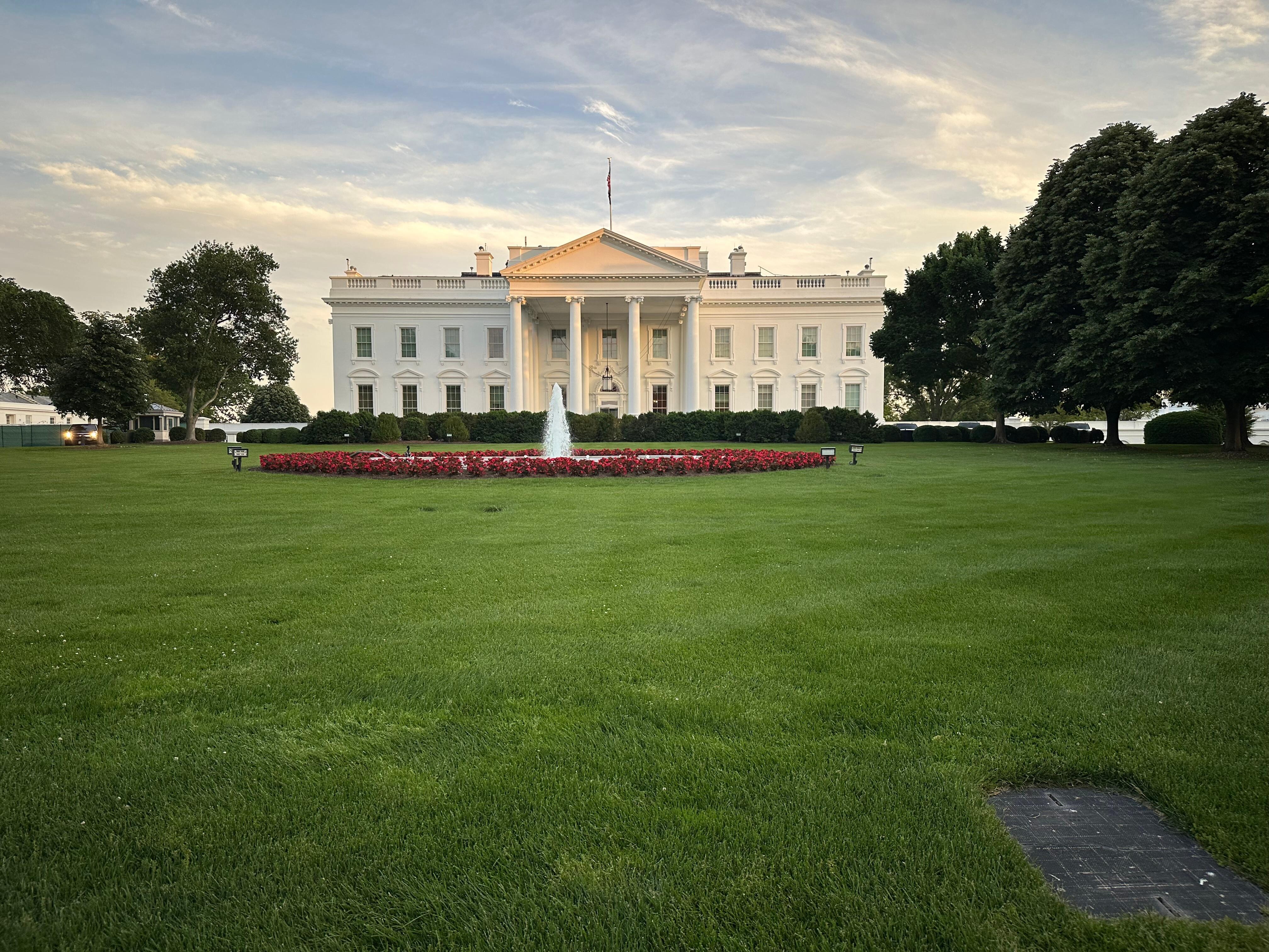 White House 