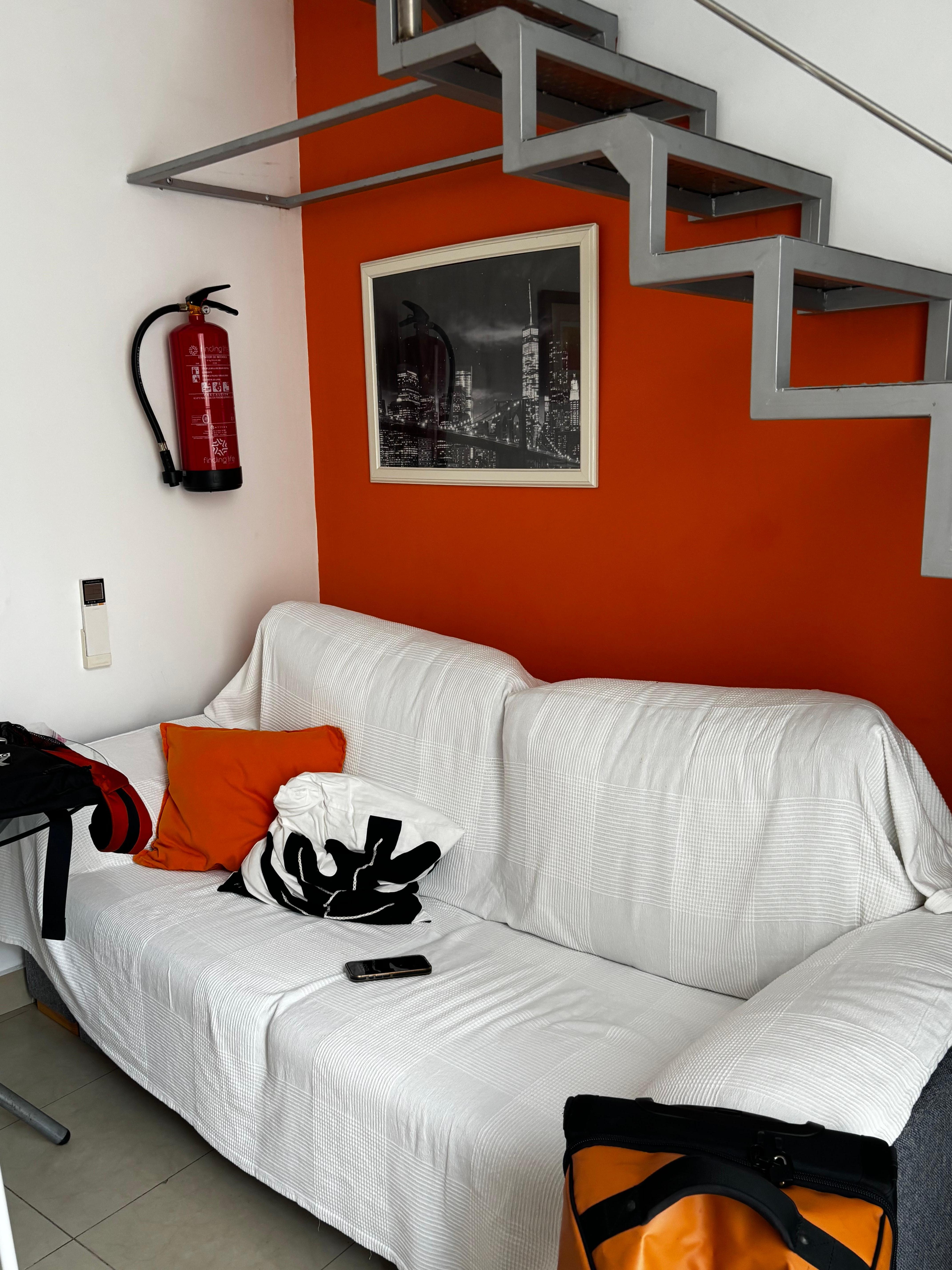 Slaapbank, zit heerlijk in de woonkamer 