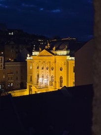 View Castle view room