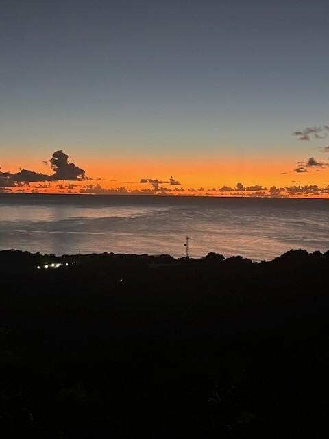 it gets better as the sun goes down