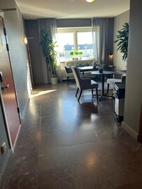 1.sal hygge krog med lille køkken