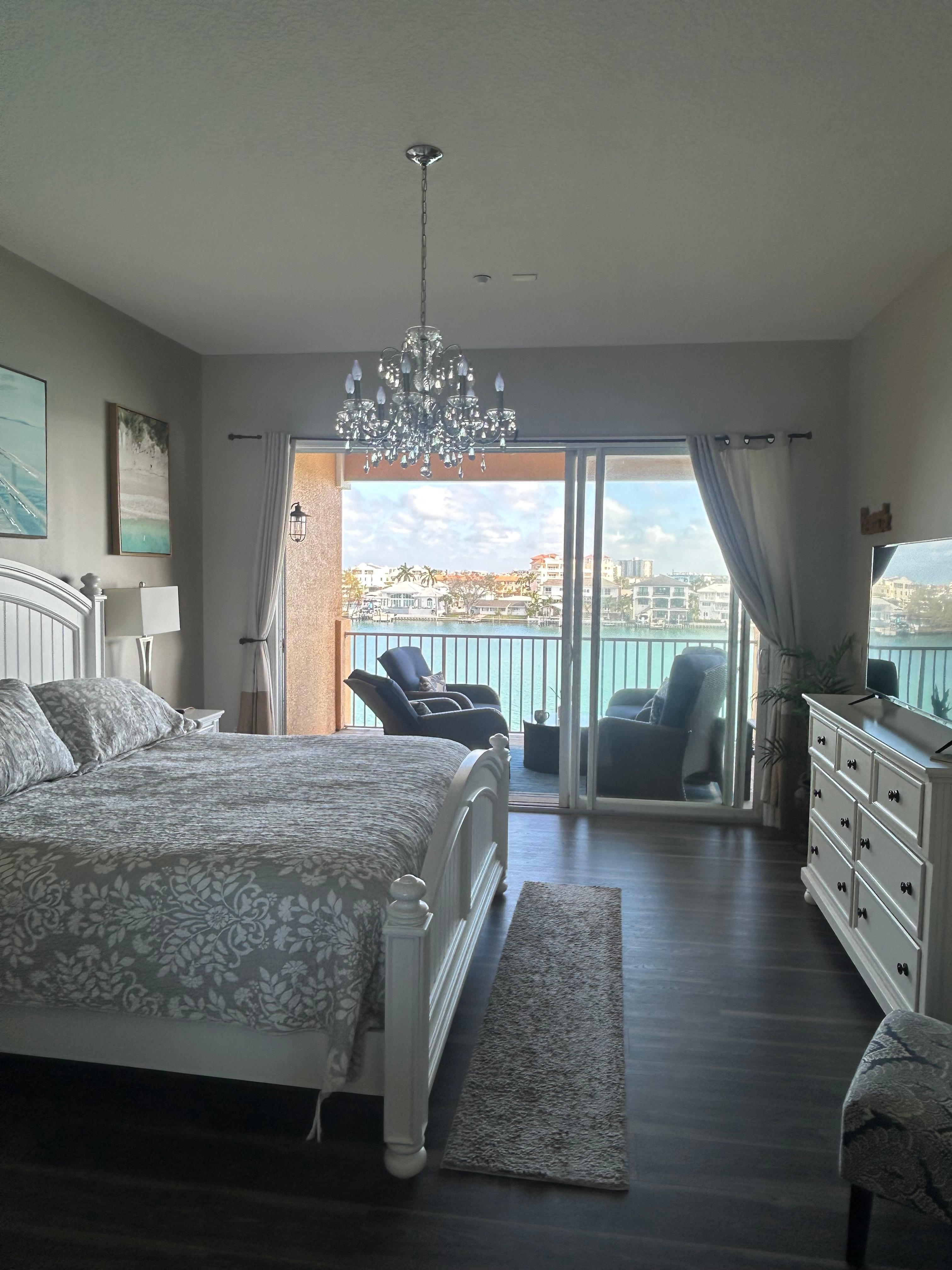 Primary suite and balcony 