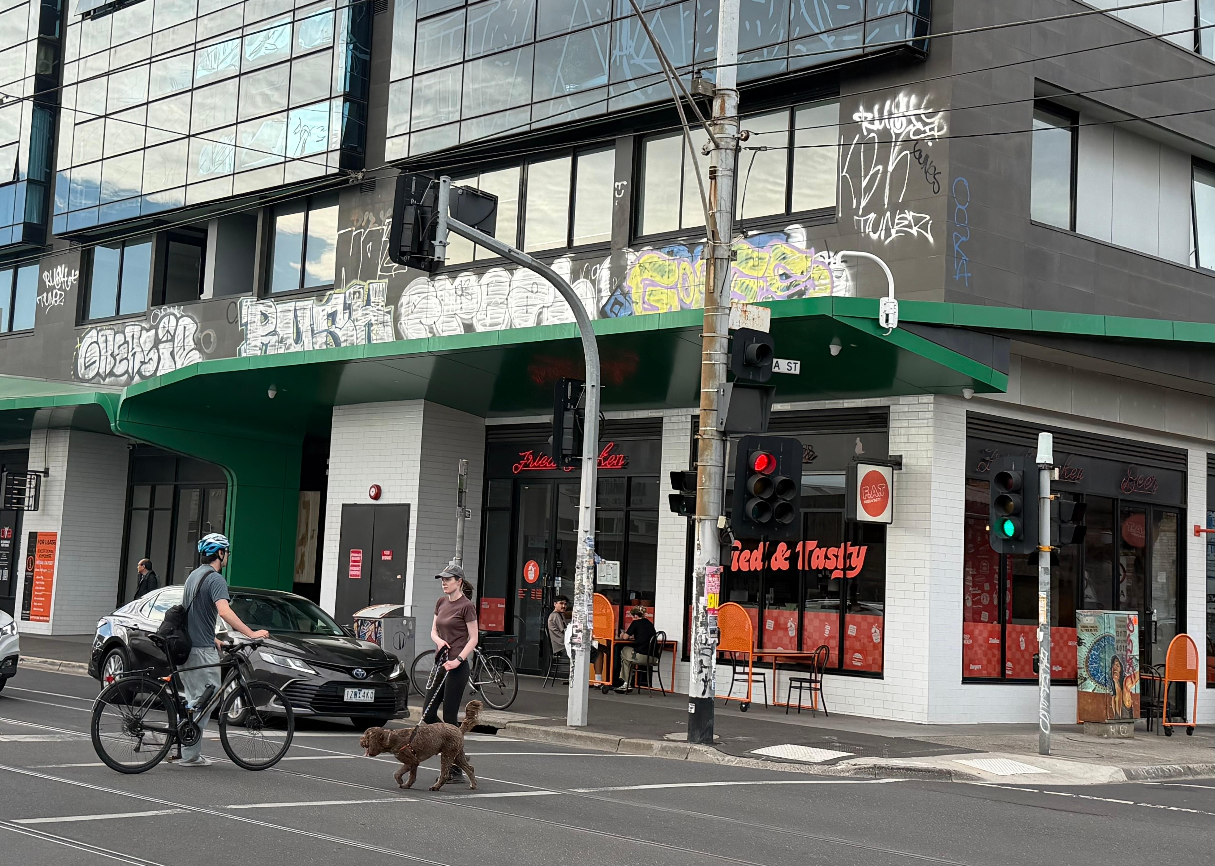 Cnr Victoria and lygon
