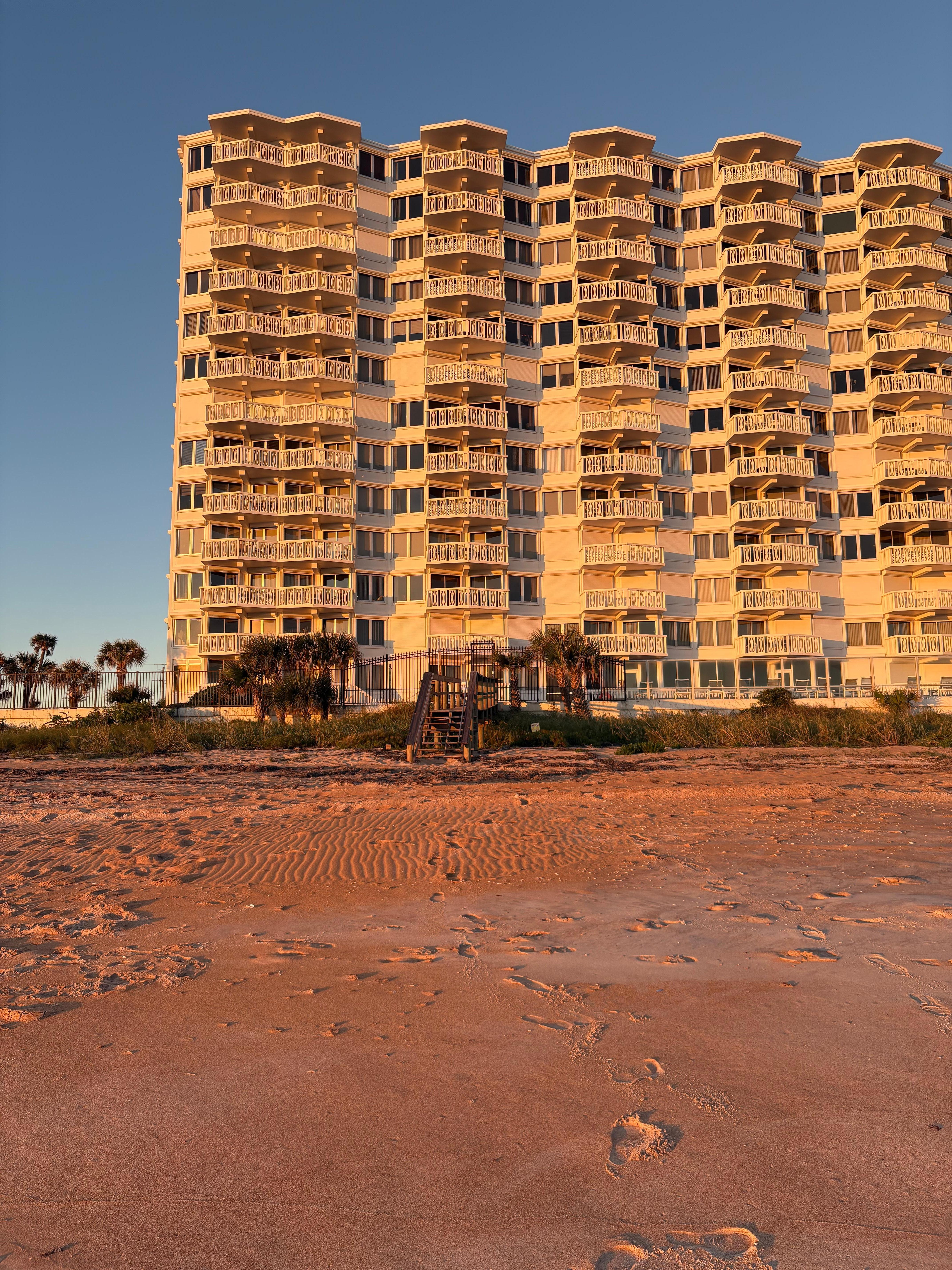 Beach looking at the Van Lee condo