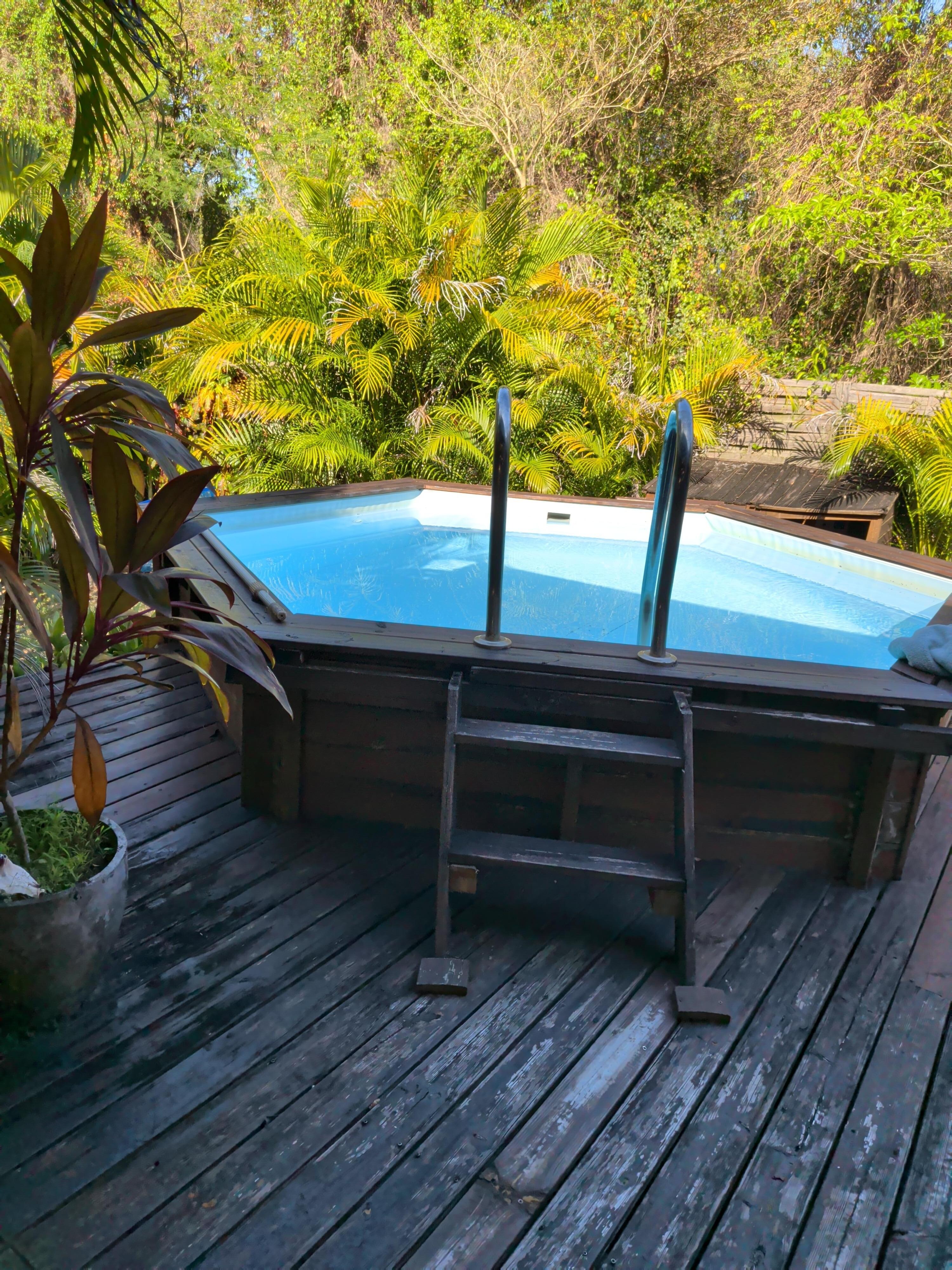 La piscine privée de la villa