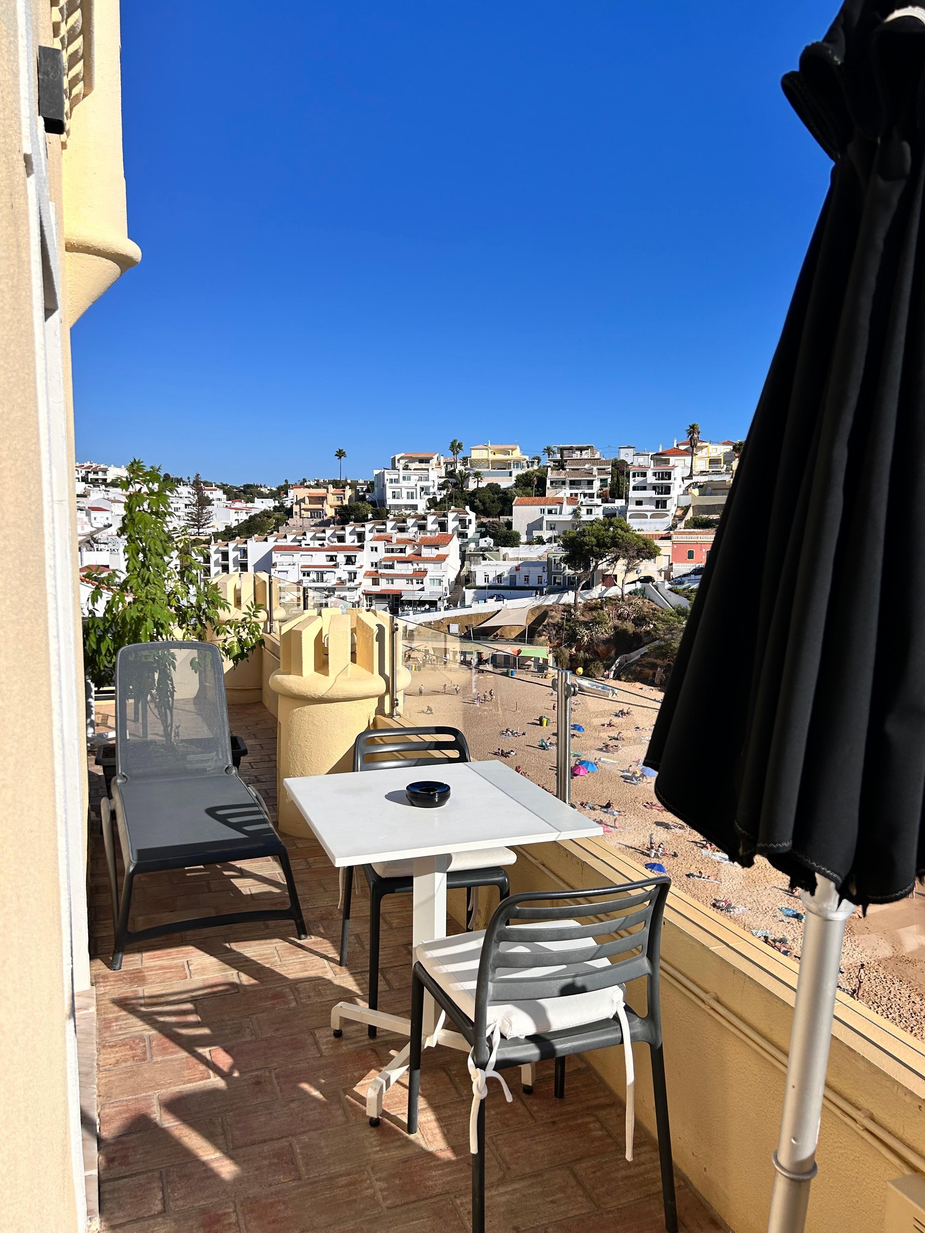Breakfast balcony with ocean view. 