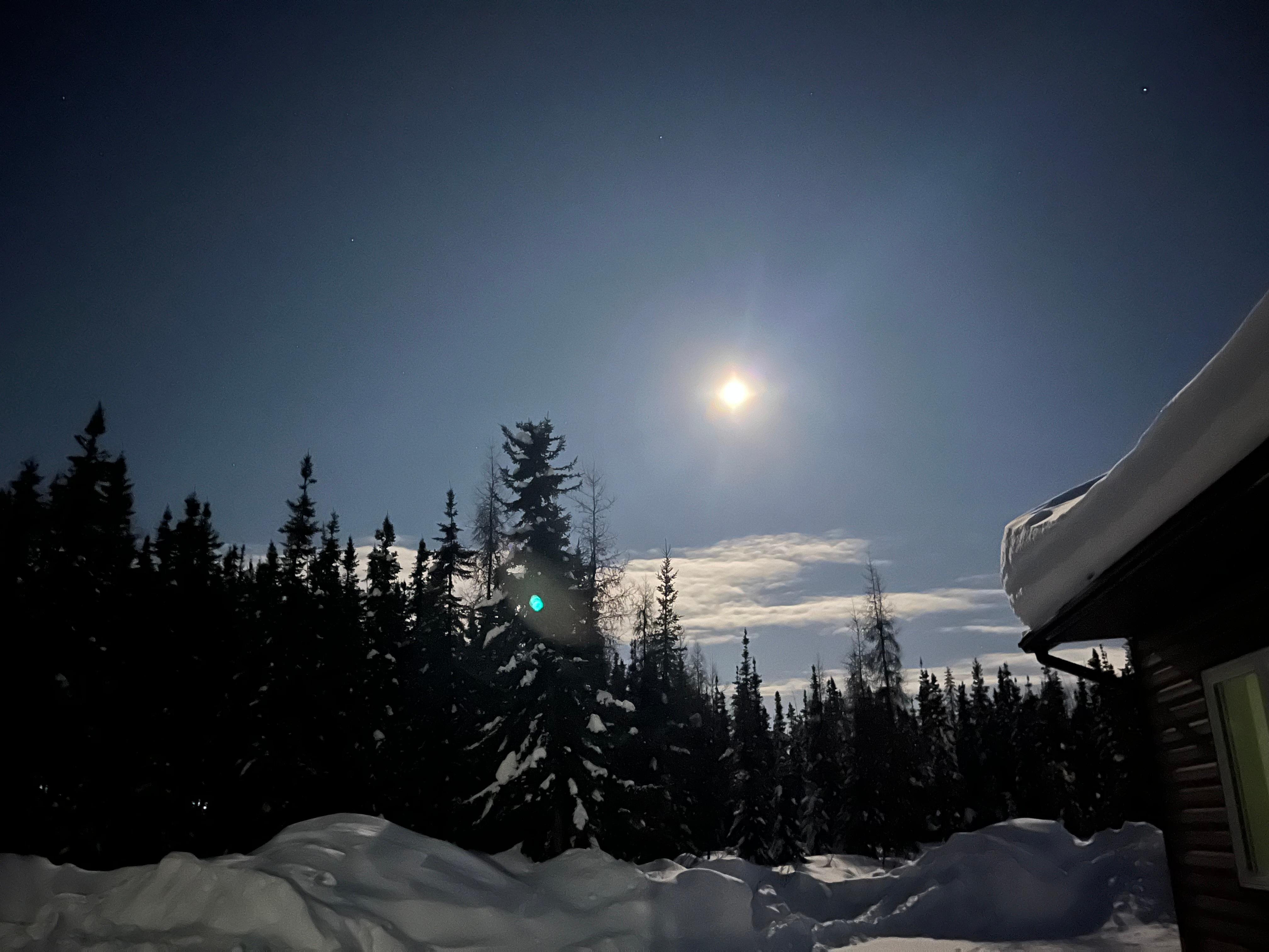 Still beautiful, even without the aurora lights. 