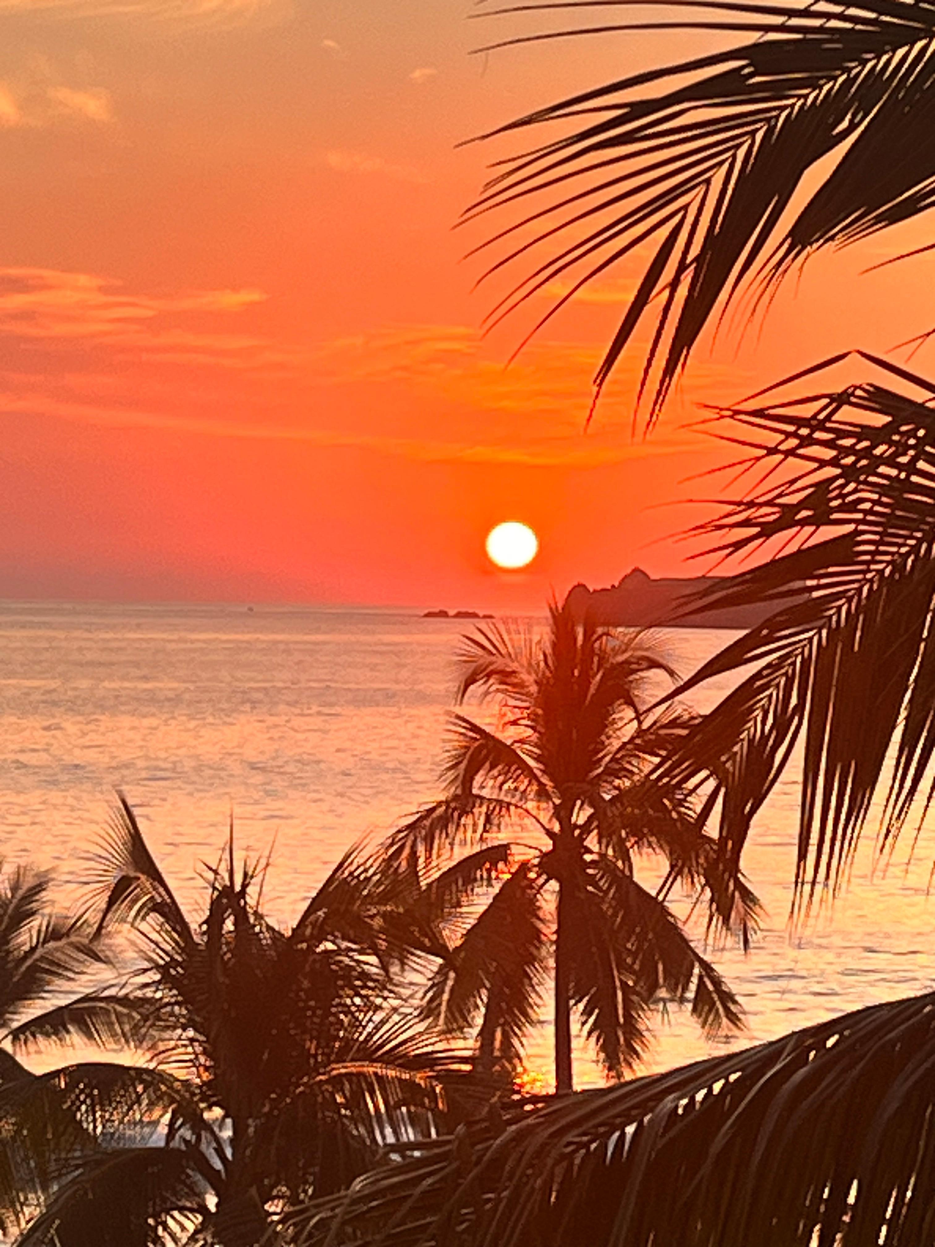 La puesta del sol desde el balcon