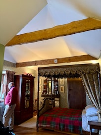 Our bed was so comfortable & the view is over the gorgeous Sunken Garden.