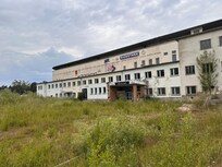 Sogar eine Disko gibt es…
Nein Spaß. Dies ist ein Museeum zur Geschichte der ehem. KdF-Ferienanlage.
PS: sehr gut gemacht.👍🏼