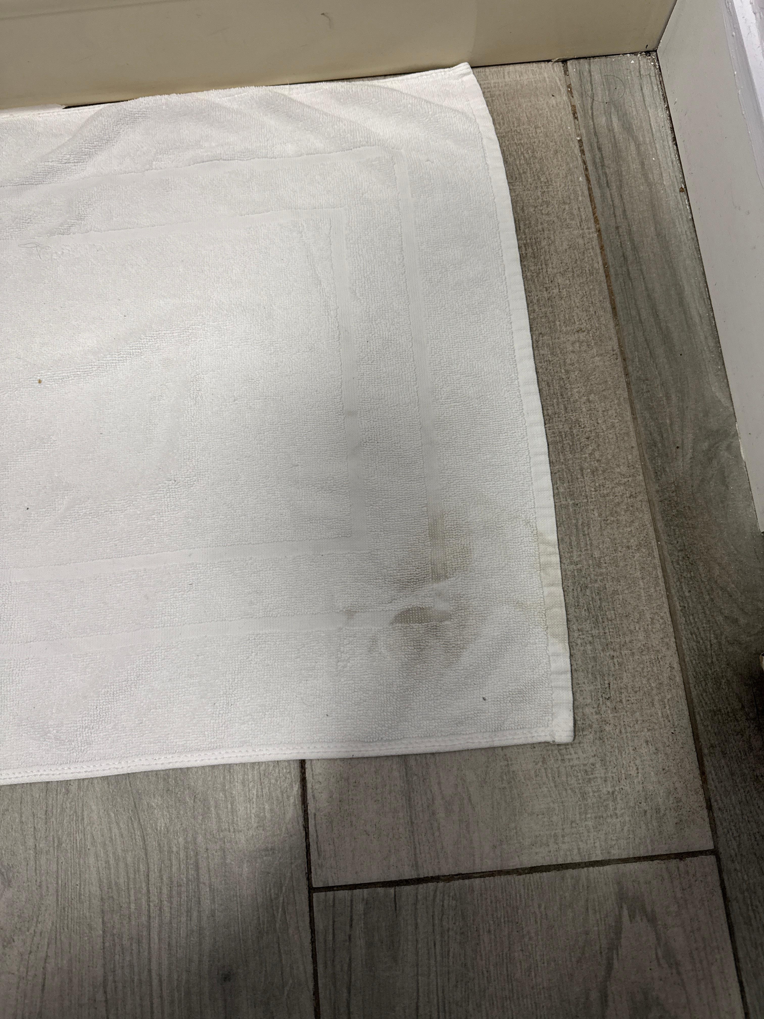 Dirty bath mat 
