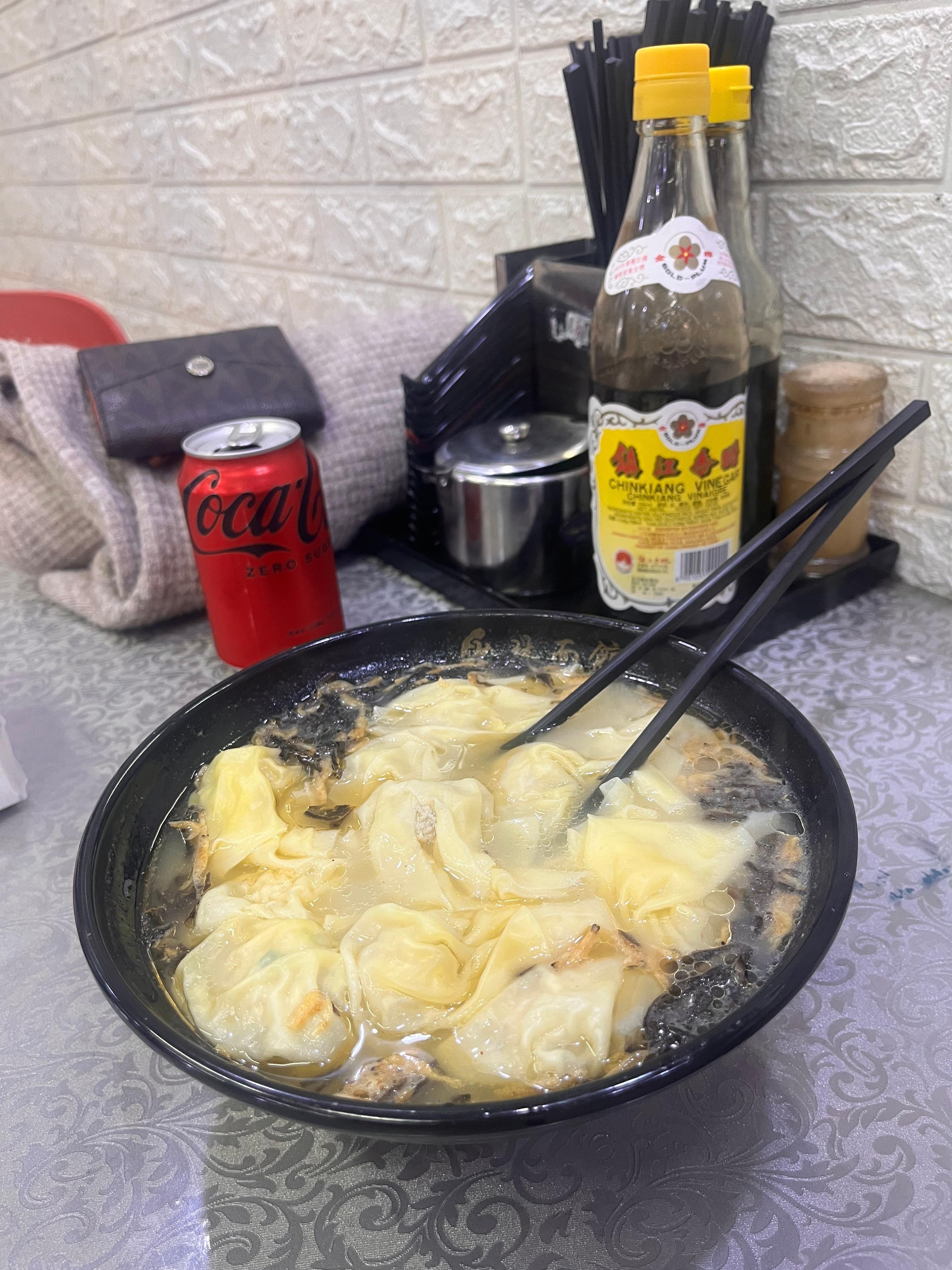 Kineseren 30 meter fra hotellet