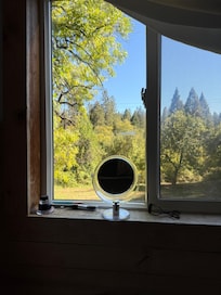 The window was perfect for putting on makeup