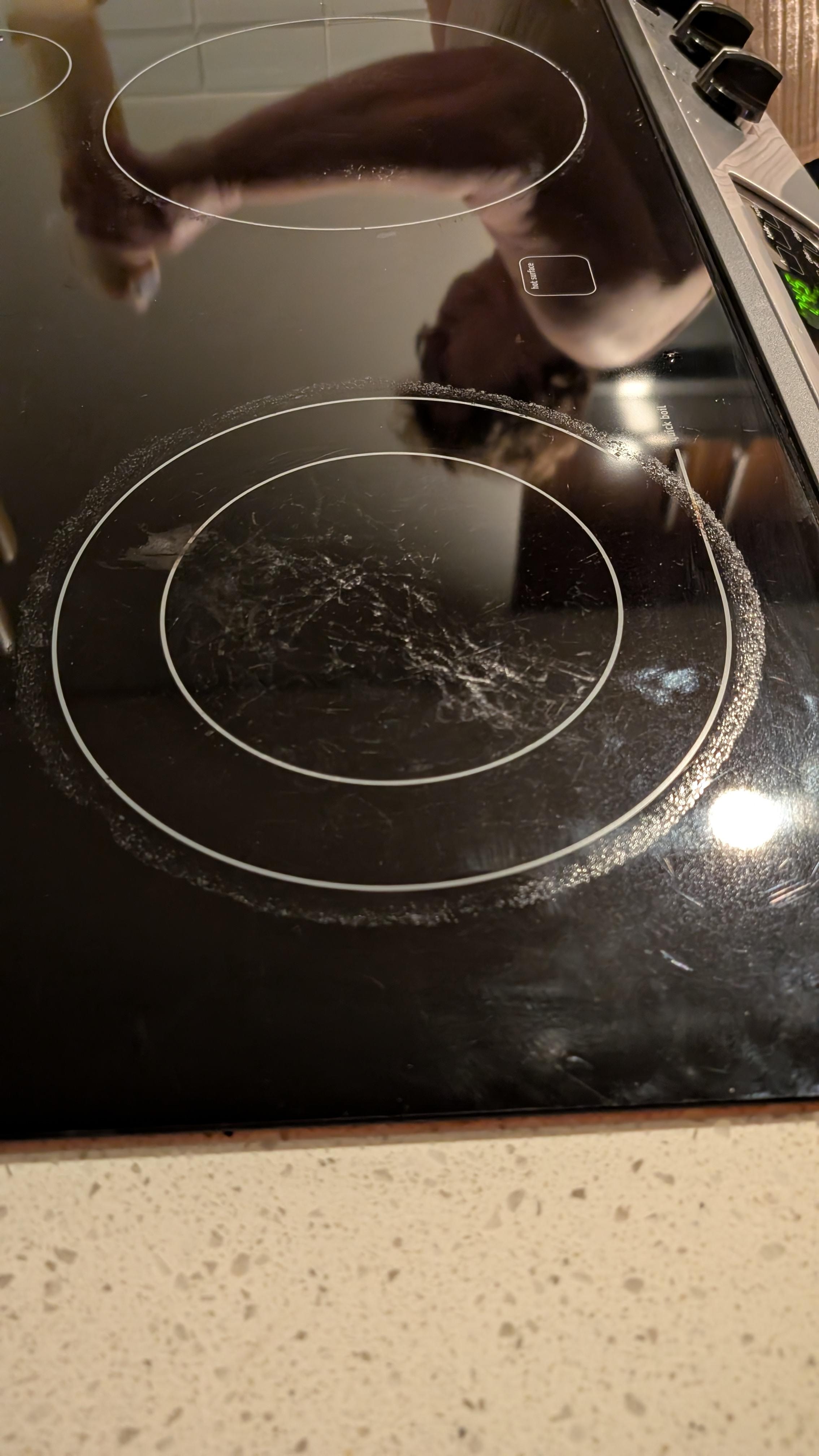 The stove was not even cleaned.  Food stains stuck on the surface.