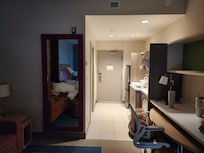 Studio king room entry