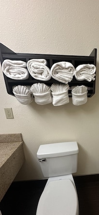 Clean towels & bathroom