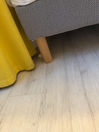 Mouchoir sous le lit