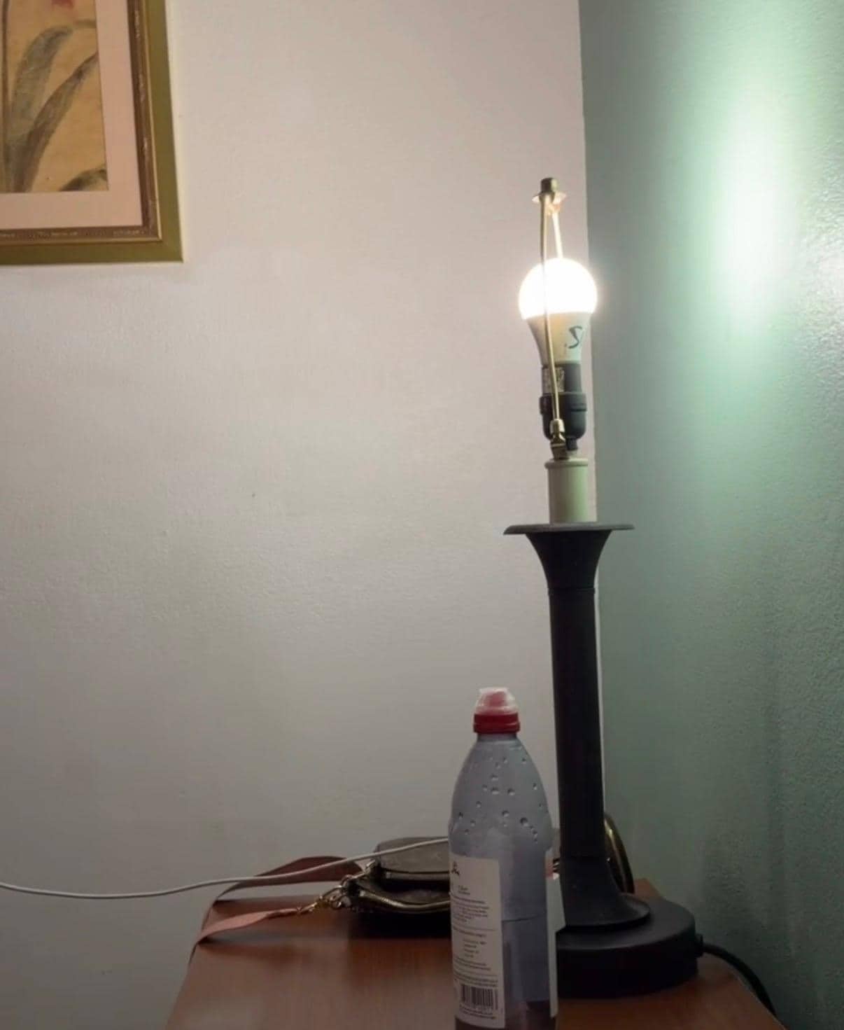 No lamp shade. 