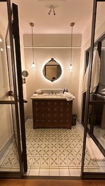 Beautiful bathroom