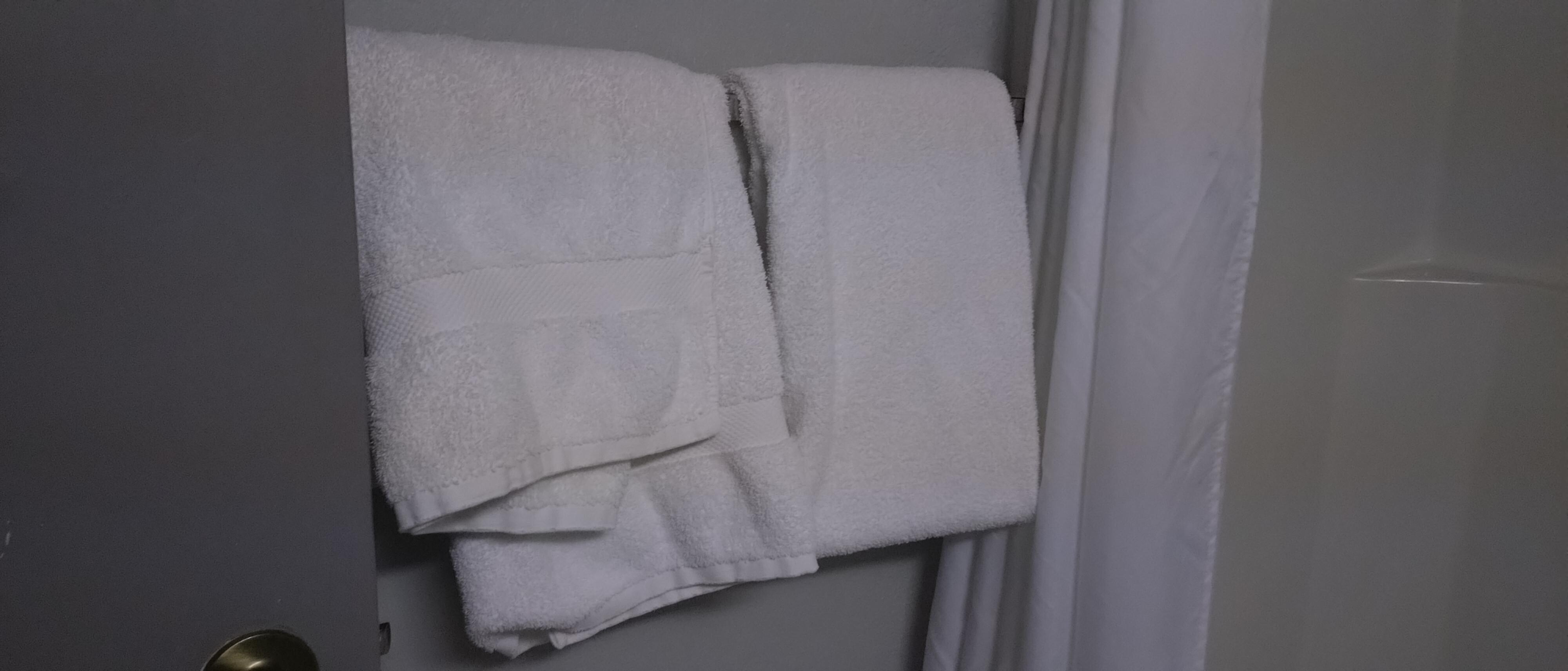 Towels not changed out