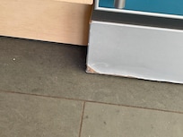 defekte Küchenmöbel