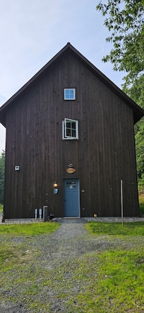 Barn
