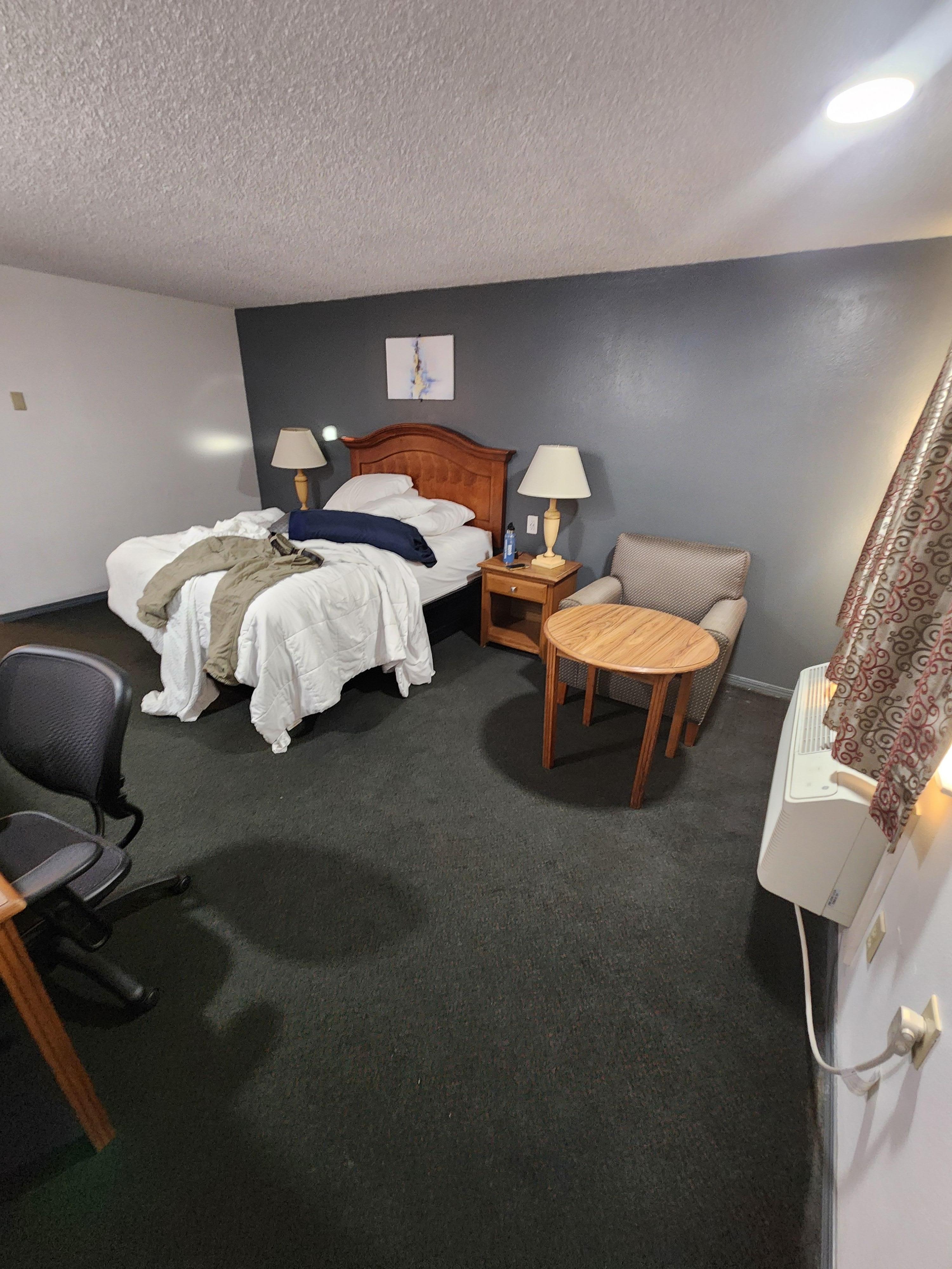 Room only had one bed. 