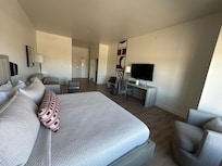 King suite