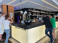 Service i reception skal forbedres