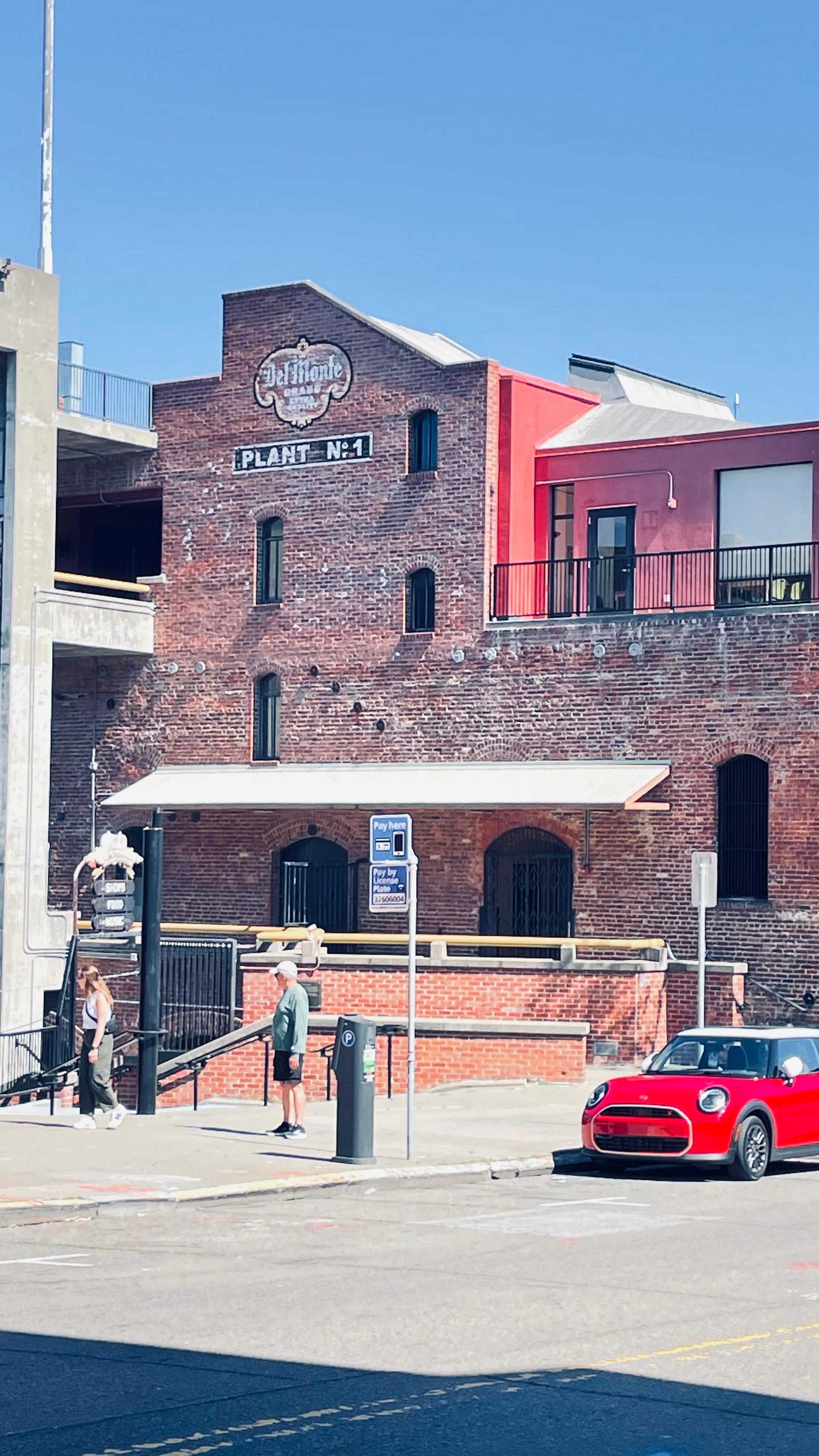 Historical buildings are just around the corner! 