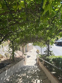 Entrance to the rooms