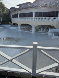 Main pool bar closed
