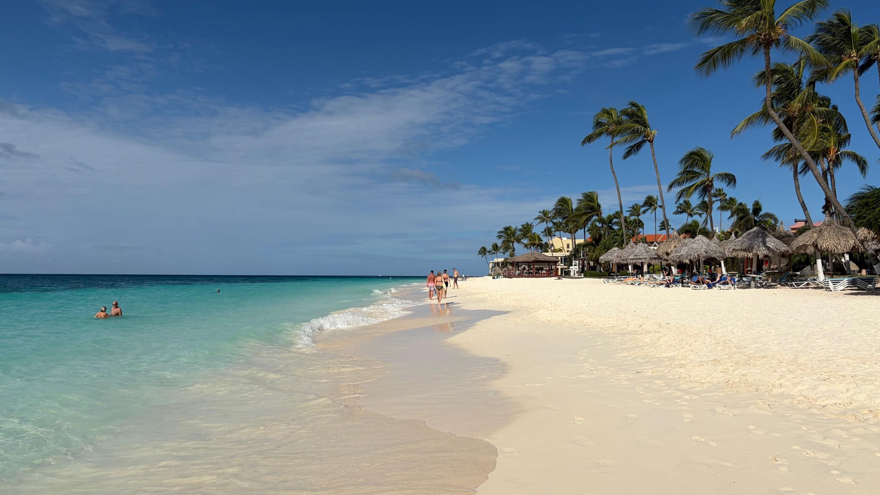 Divi sun beds 1 - Druif Beach