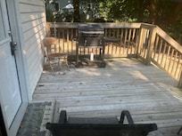 Back deck nothing like in listings pictures