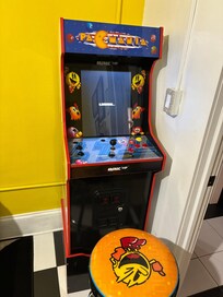Fun free to play pac man/ galaga machine