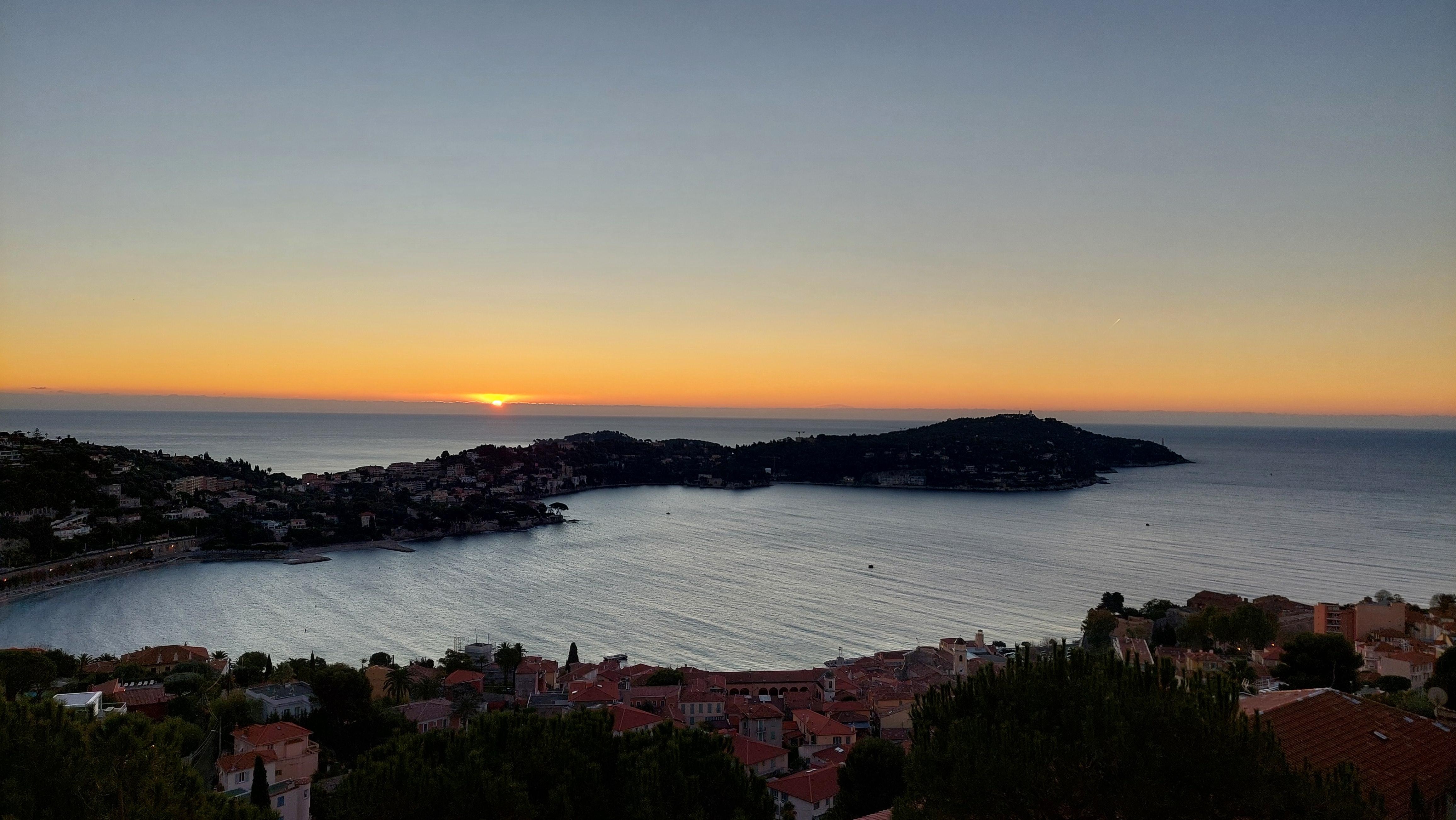 Lever du soleil du balcon