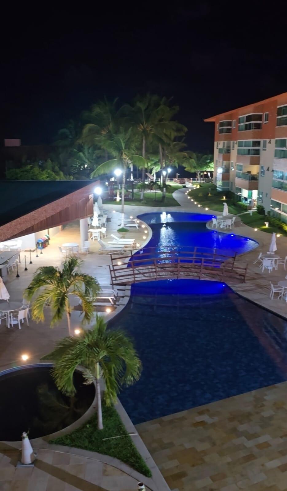 Vista do apartamento que ficamos por 5 dias. Hospedamos em 4 pessoas mas aloja 6 pessoas tranquilo, duas cama de casal e duas de solteiro, pena que so tem um banheiro.