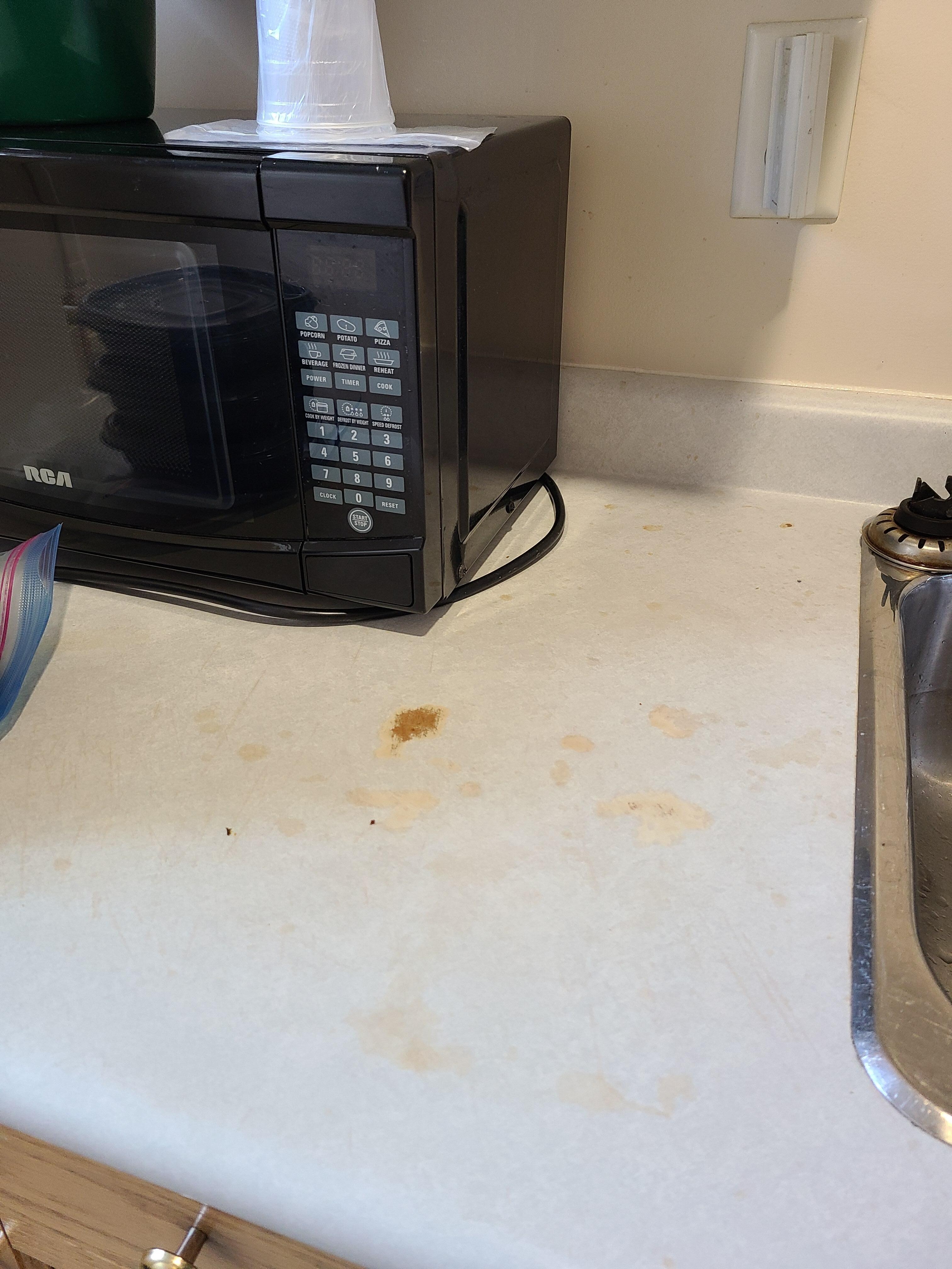 Damaged kitchen counter. 