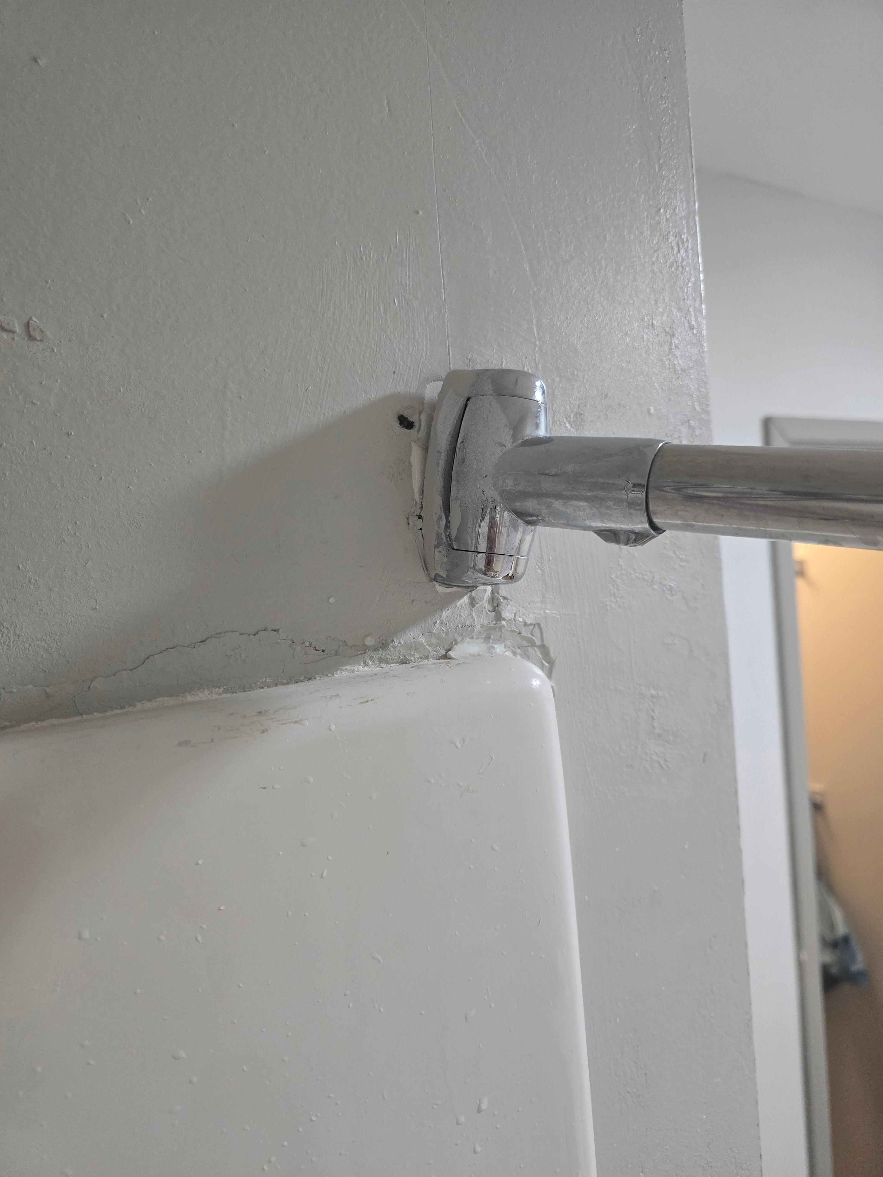 Shower rod damaged