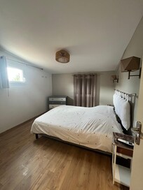 Bedroom - West facing