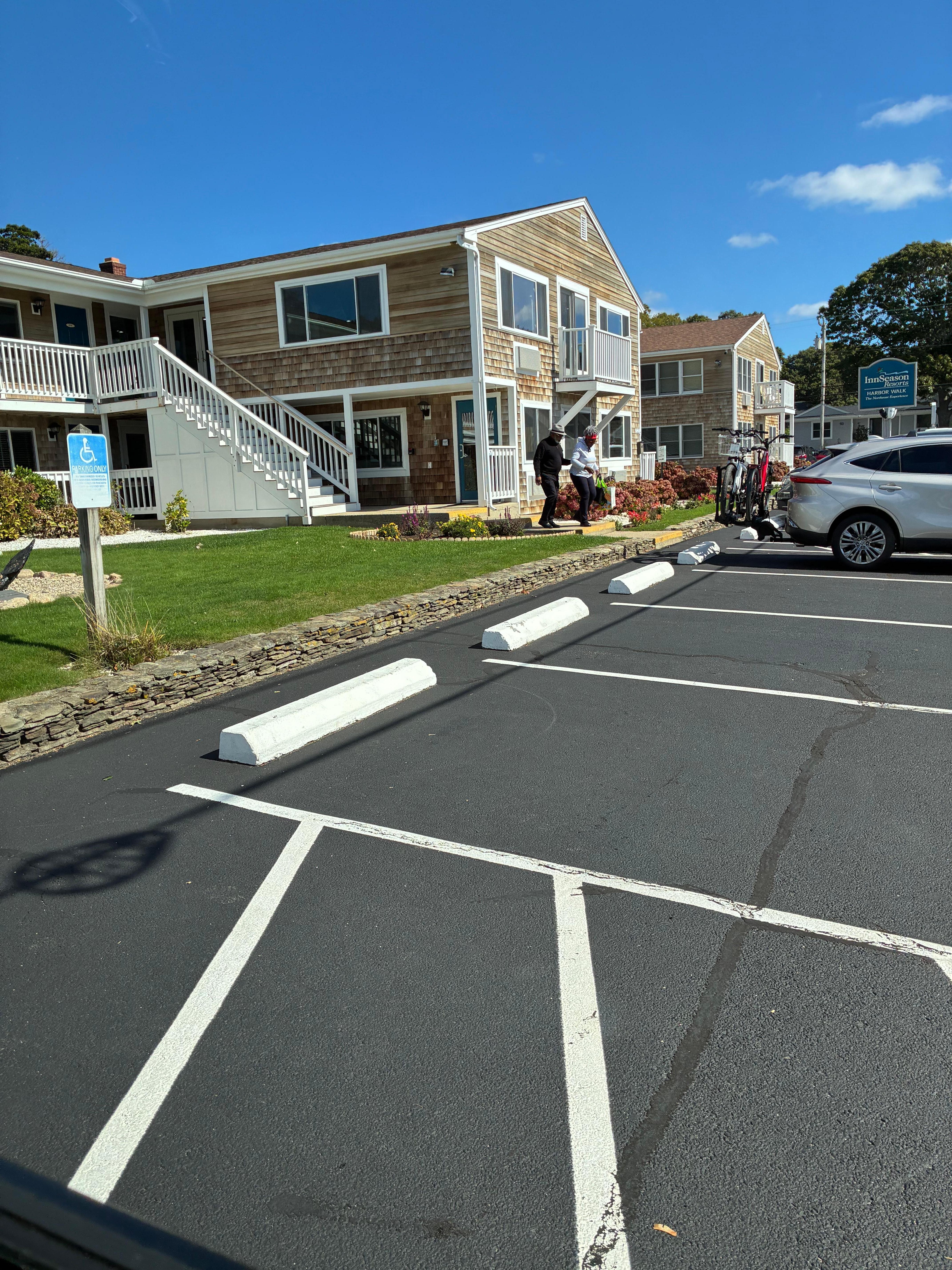 In-season Resort Hotel