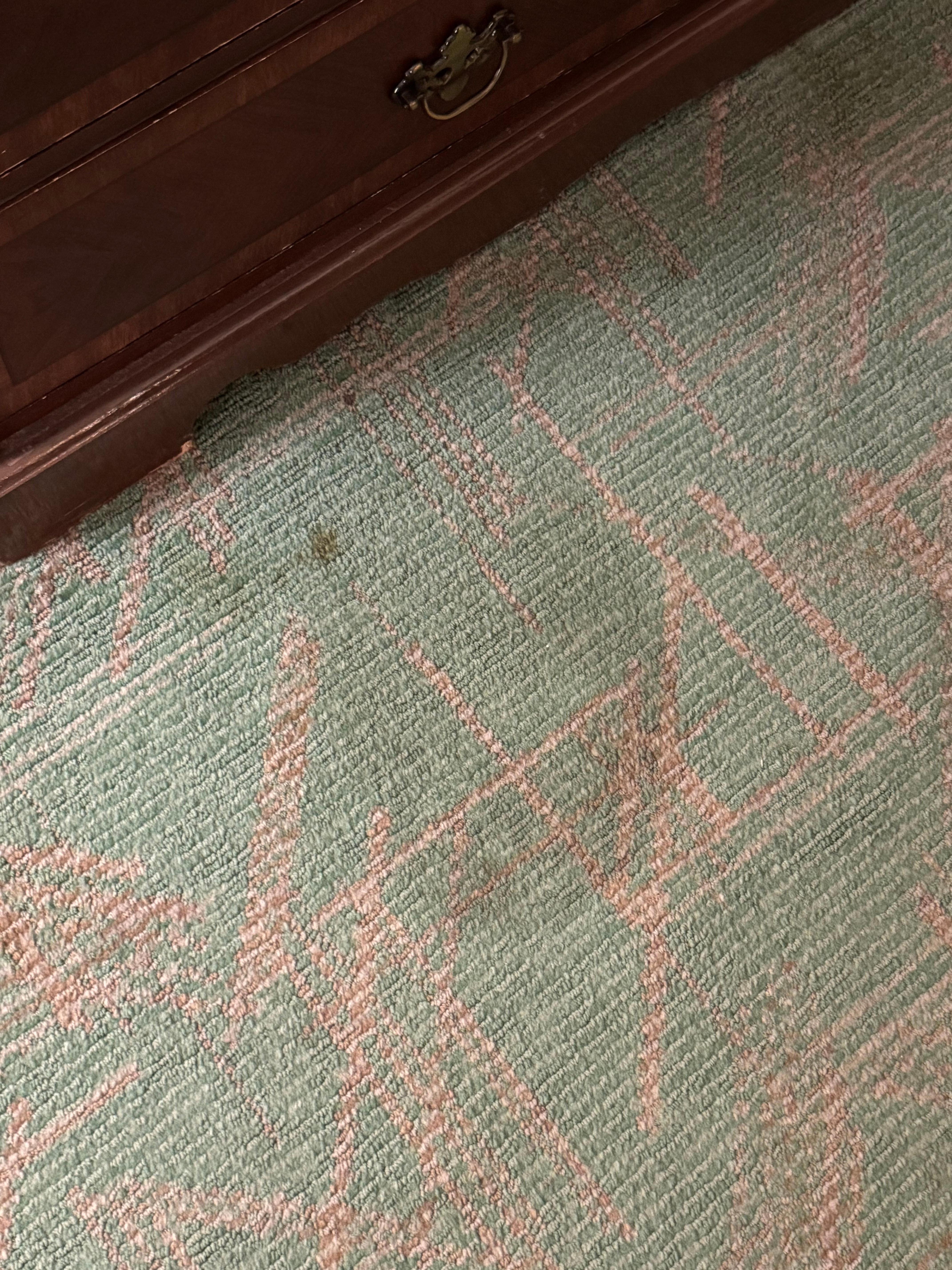 Smaller floor stain