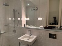 Salle de bain moderne