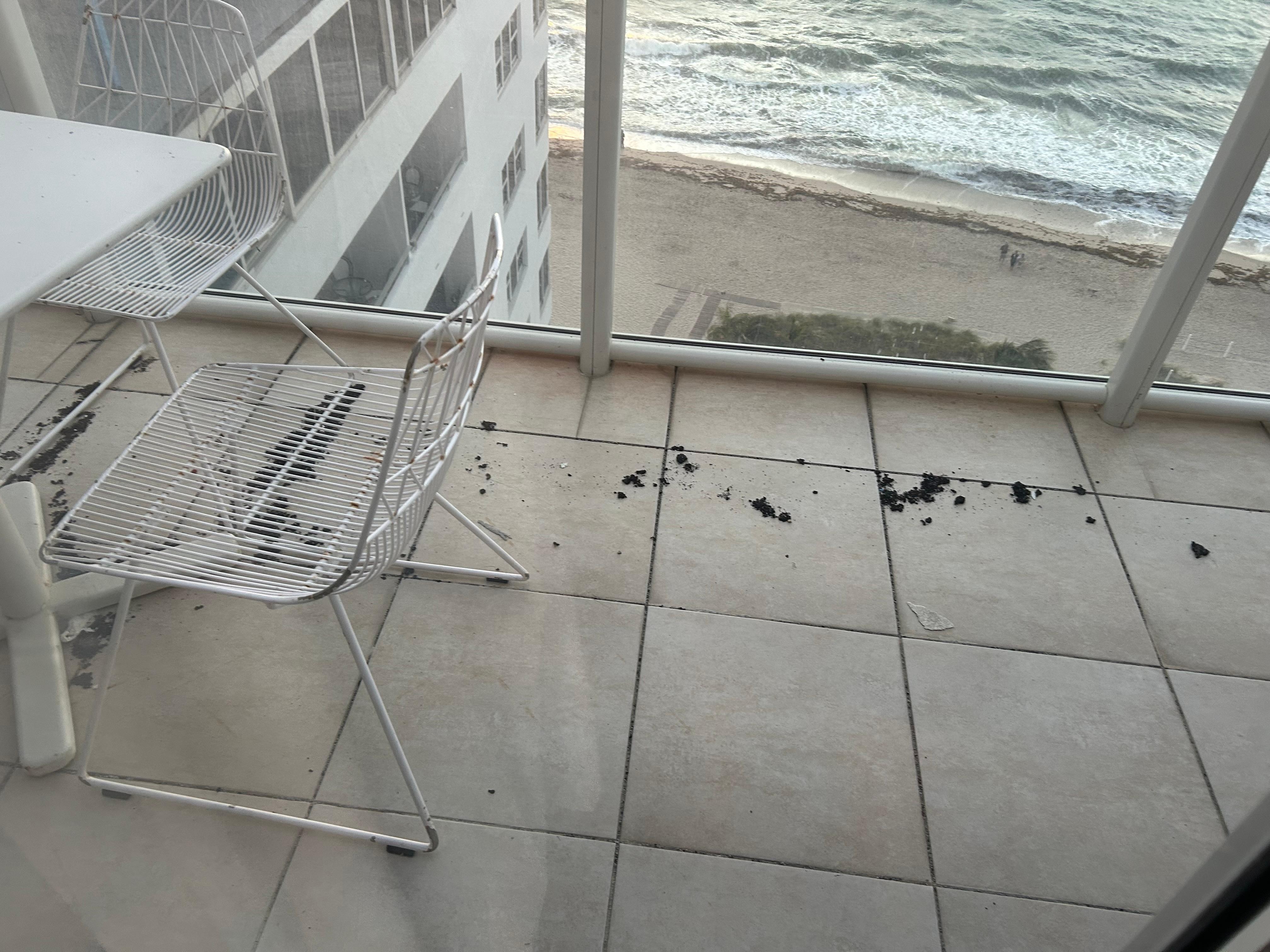 Asphalt all over balcony floor 
