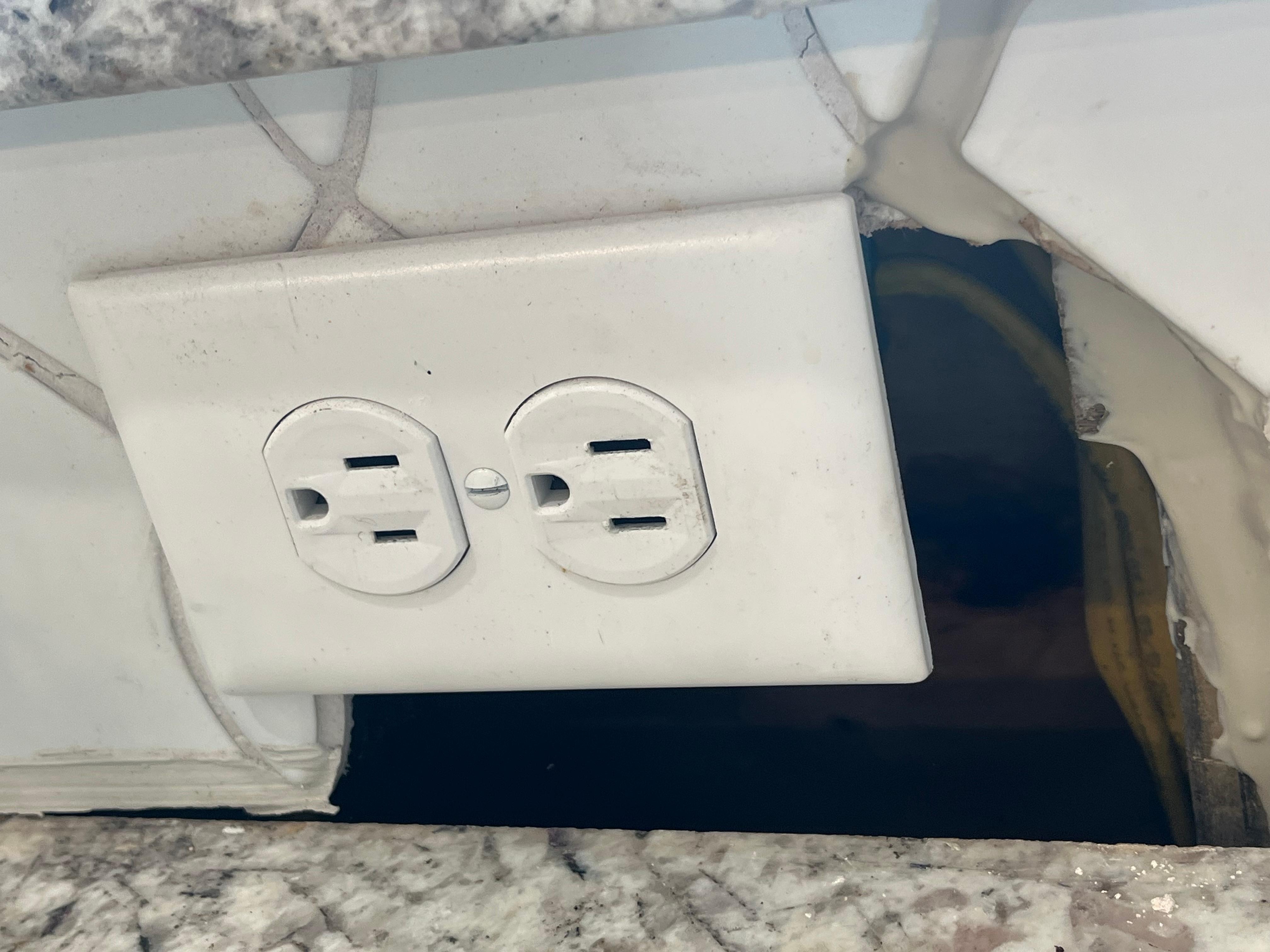 Kitchen counter/ exposed wiring