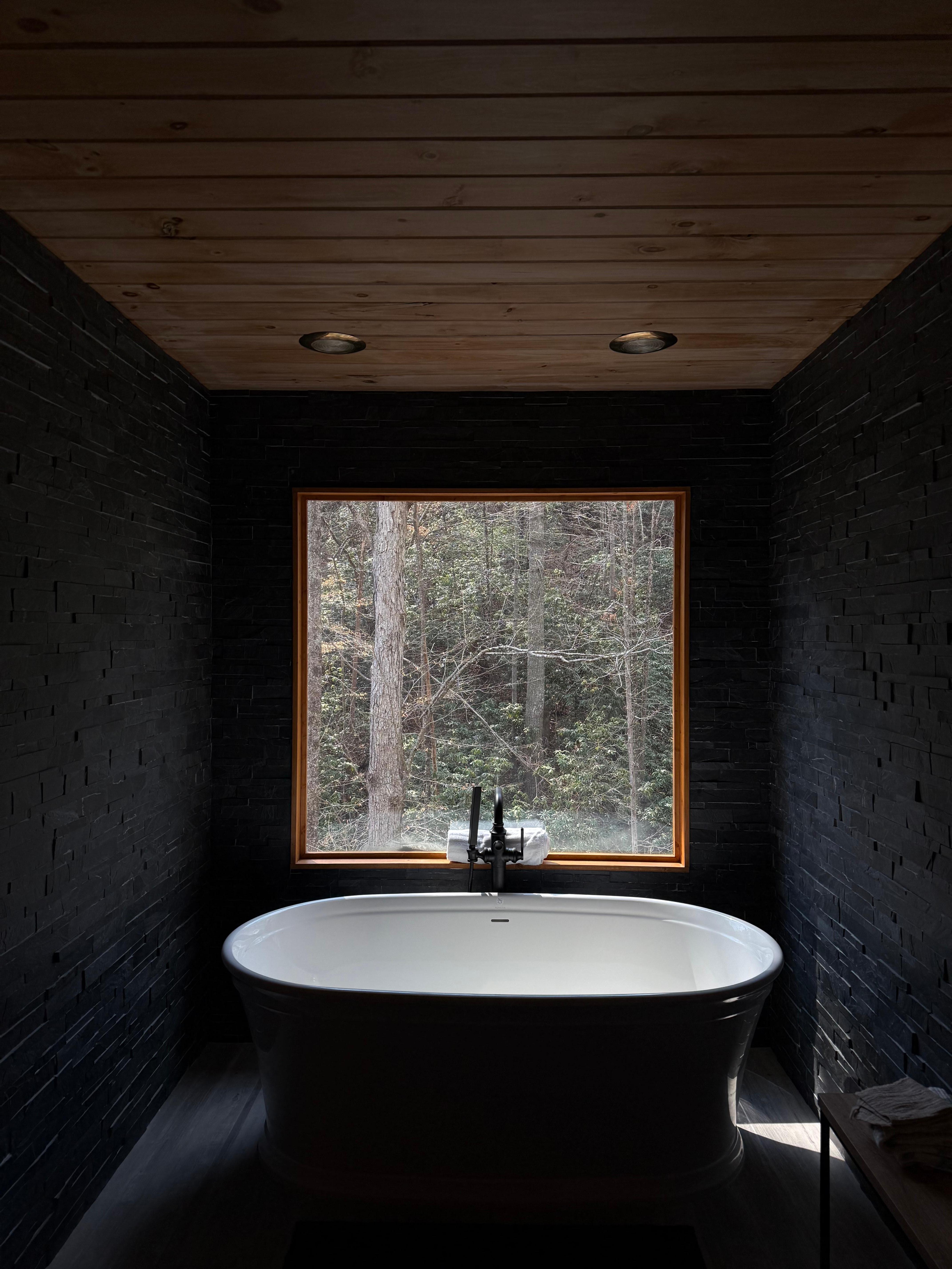 The most stunning tub!