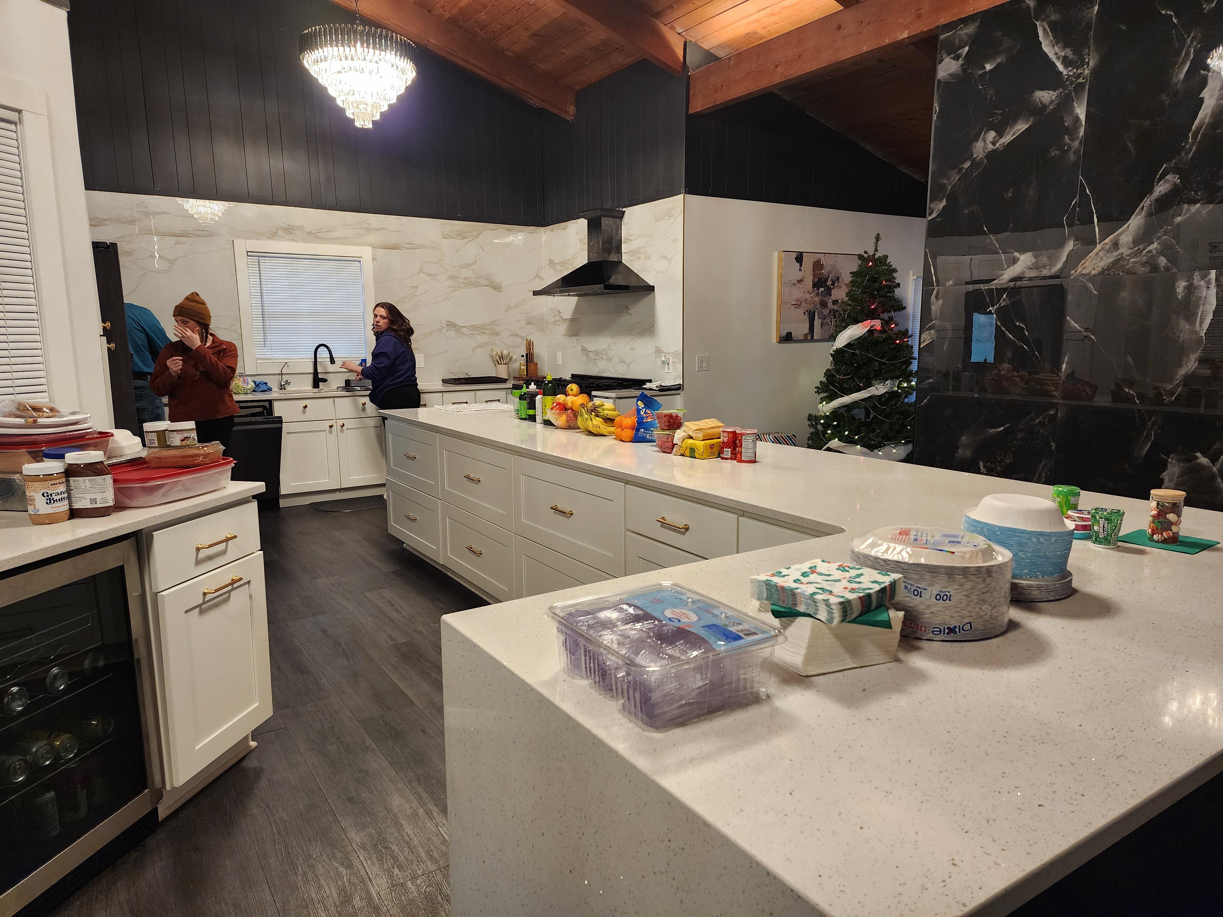 Big kitchen counter great for gathering family around. 