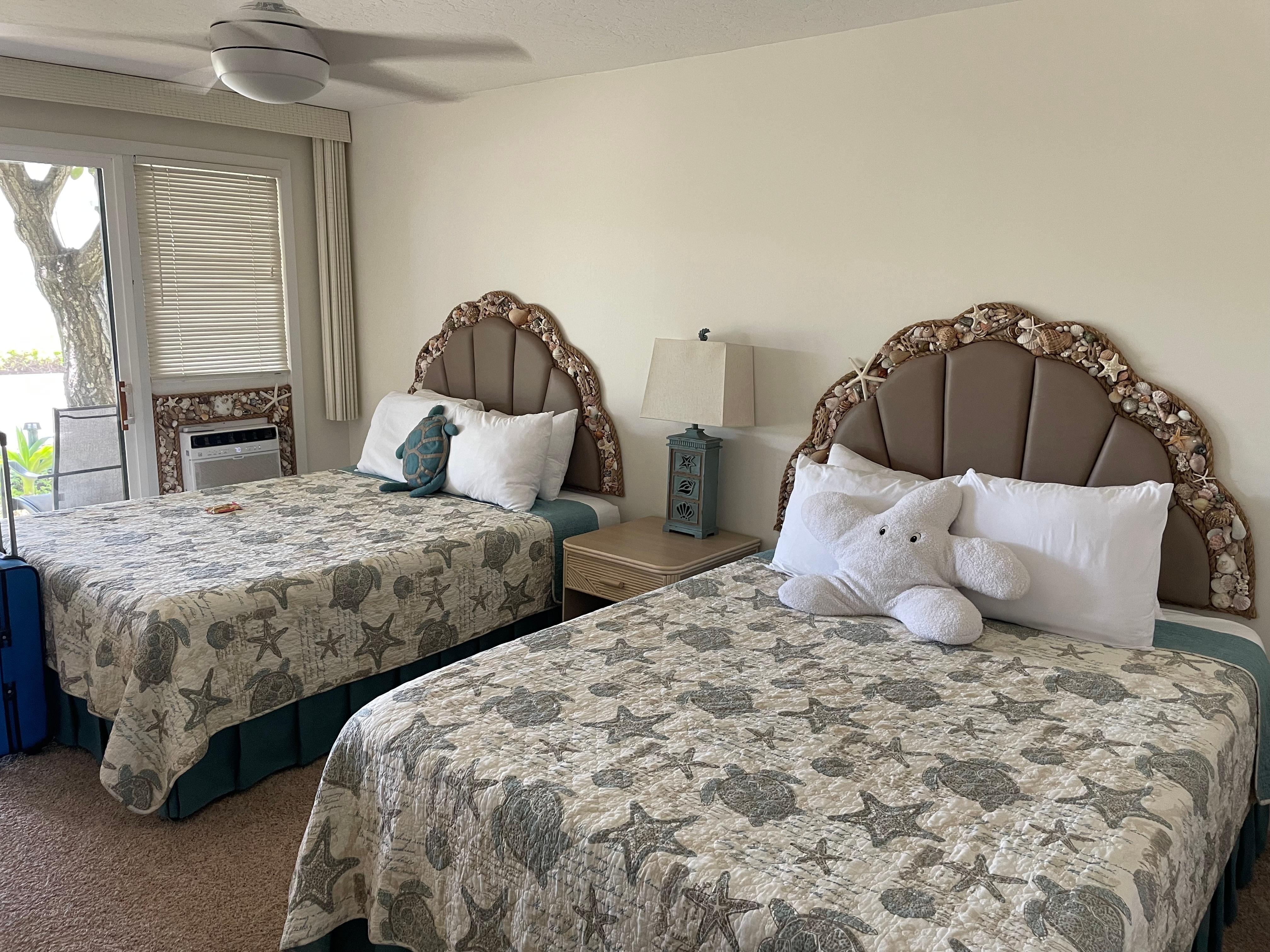 Second bedroom-2 queens